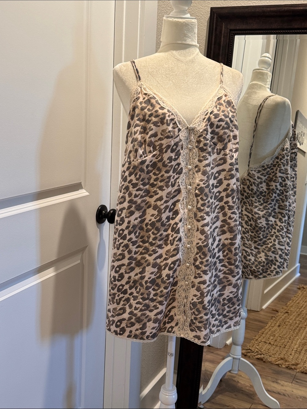 aerie Leopard Print Lace-Trim Slip - Beige & Brown - Picture 3 of 12